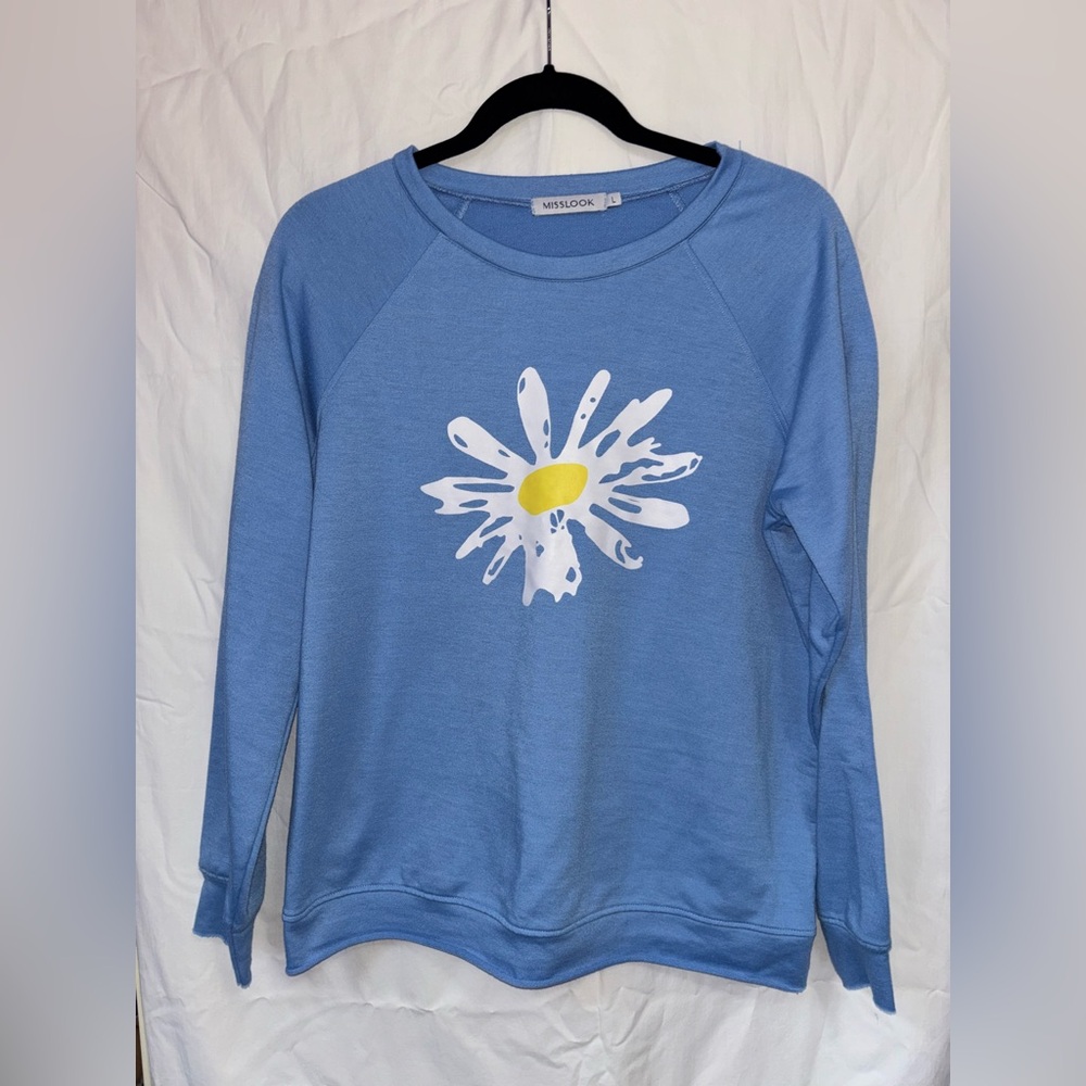 MISSLOOK Blue Sweater with Daisy Design Size L